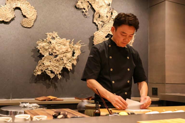 Omakase in Singapore : A mindful dining journey where each bite unveils layered textures, flavors, and culinary mastery.