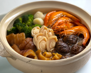 A celebratory dish layered with meaning, Pen Cai symbolises abundance and togetherness—embraced in Singapore and appreciated alongside Japanese New Year dining traditions